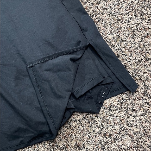 🆕 All in Motion Black Knit Slit Active Mini Dress Size Small | NWT - Picture 4 of 10